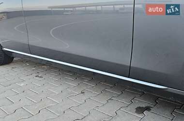 Седан Mercedes-Benz E-Class 2018 в 