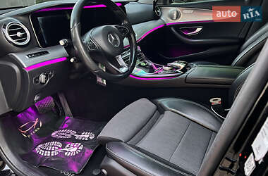 Седан Mercedes-Benz E-Class 2016 в 