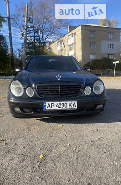 Седан Mercedes-Benz E-Class 2002 в Харкові