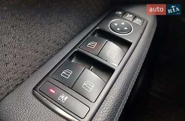 Универсал Mercedes-Benz E-Class 2011 в 