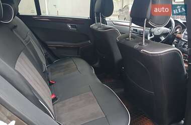 Универсал Mercedes-Benz E-Class 2011 в 