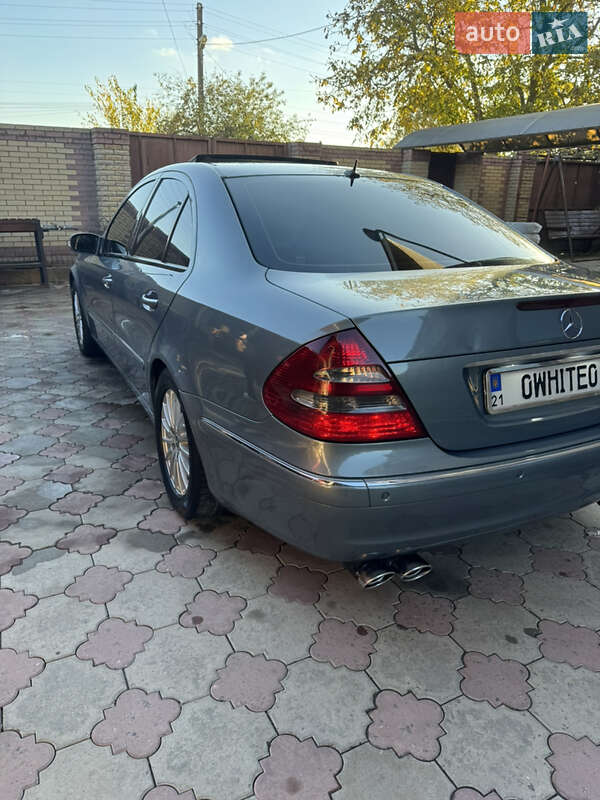 Седан Mercedes-Benz E-Class 2004 в Чугуеве фото 9 Седан Mercedes-Benz E-Class 2004 в Чугуеве