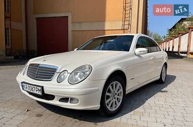 Седан Mercedes-Benz E-Class 2005 в Коломые