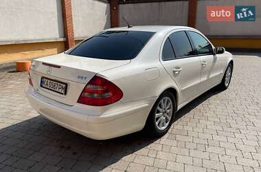 Седан Mercedes-Benz E-Class 2005 в Коломые