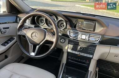 Седан Mercedes-Benz E-Class 2015 в 