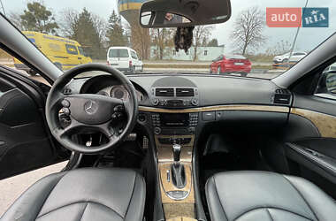 Седан Mercedes-Benz E-Class 2007 в Ровно