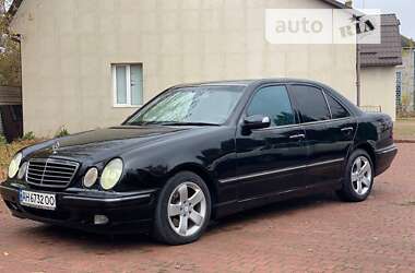 Седан Mercedes-Benz E-Class 2002 в Костопілі