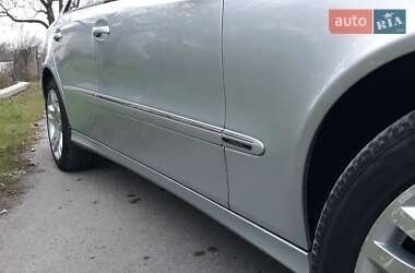 Седан Mercedes-Benz E-Class 2005 в Хусте