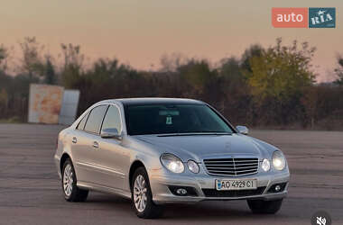 Седан Mercedes-Benz E-Class 2008 в Ужгороде