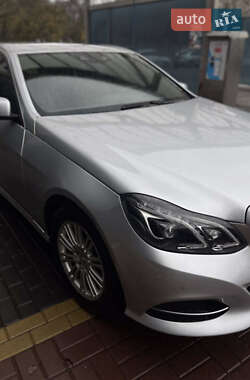 Седан Mercedes-Benz E-Class 2014 в 