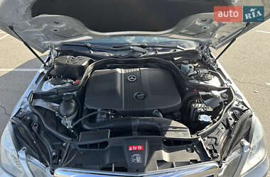 Седан Mercedes-Benz E-Class 2010 в 