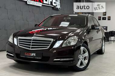 Седан Mercedes-Benz E-Class 2012 в Тернополе