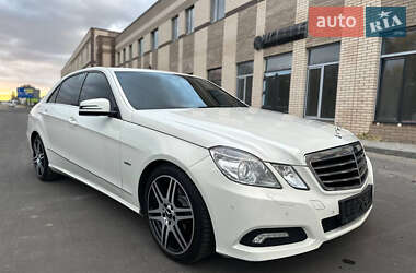 Седан Mercedes-Benz E-Class 2010 в Білій Церкві