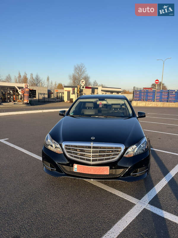 Mercedes-Benz E-Class 2015