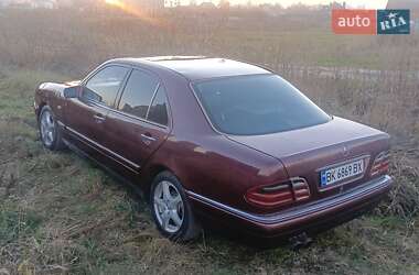 Седан Mercedes-Benz E-Class 1996 в Львові