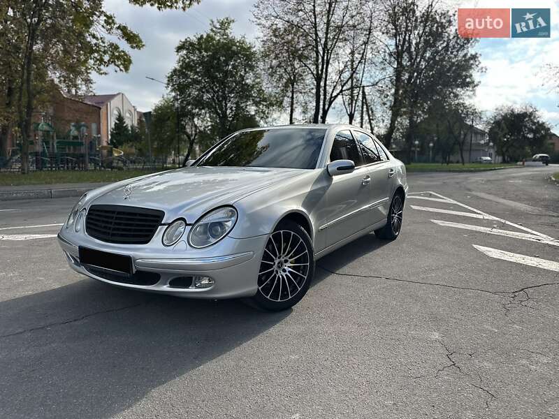 Mercedes-Benz E-Class 2004