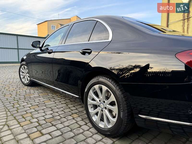 Седан Mercedes-Benz E-Class 2017 в Яворові фото 12 Седан Mercedes-Benz E-Class 2017 в Яворові