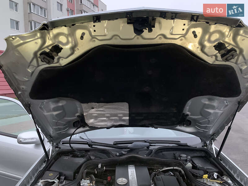 Універсал Mercedes-Benz E-Class 2004 в Вінниці