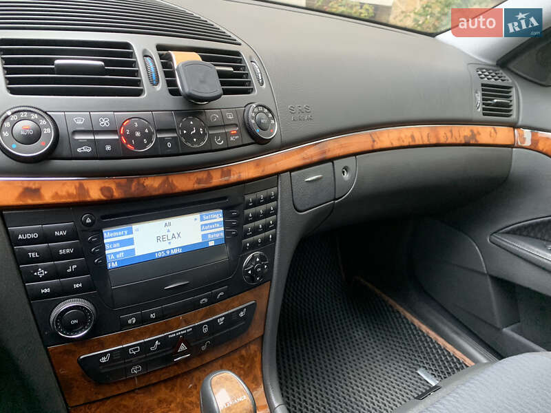 Універсал Mercedes-Benz E-Class 2004 в Вінниці