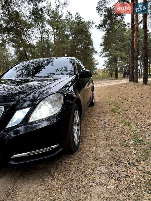 Седан Mercedes-Benz E-Class 2013 в Миколаєві фото 12 Седан Mercedes-Benz E-Class 2013 в Миколаєві