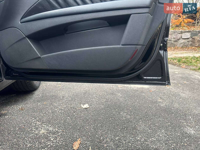 Седан Mercedes-Benz E-Class 2004 в Черкасах