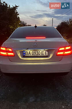 Седан Mercedes-Benz E-Class 2012 в Кропивницком