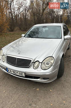 Седан Mercedes-Benz E-Class 2004 в Золотоноше