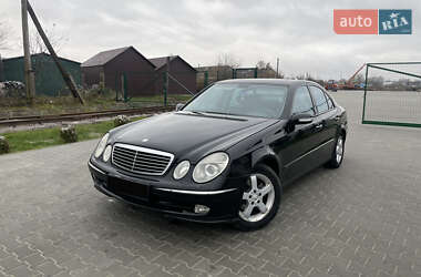 Седан Mercedes-Benz E-Class 2005 в Рокитному