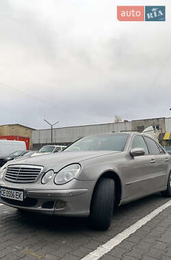 Седан Mercedes-Benz E-Class 2002 в Черновцах