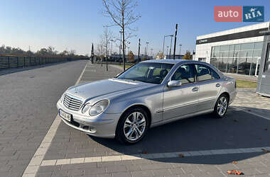 Седан Mercedes-Benz E-Class 2003 в Мукачевому