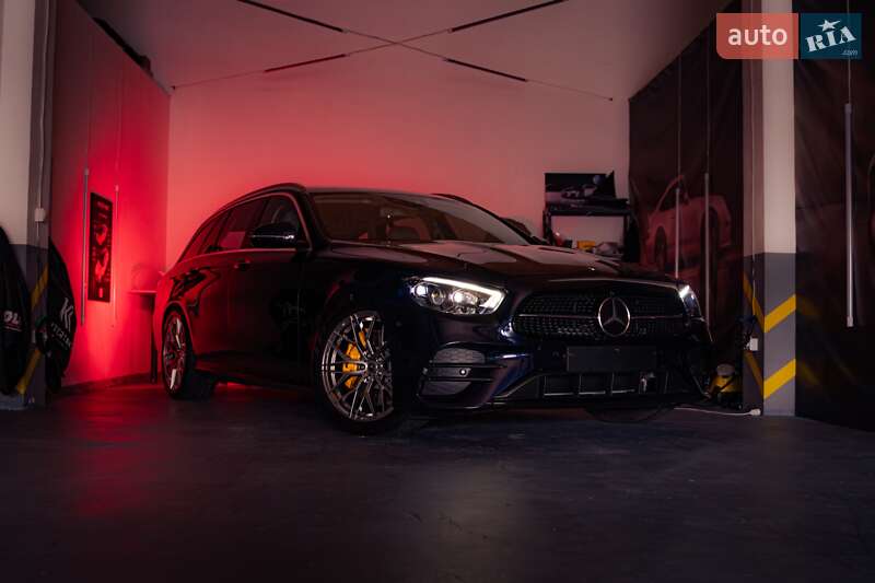 Универсал Mercedes-Benz E-Class 2018 в Ужгороде
