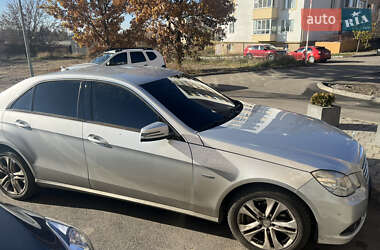 Седан Mercedes-Benz E-Class 2011 в Виннице