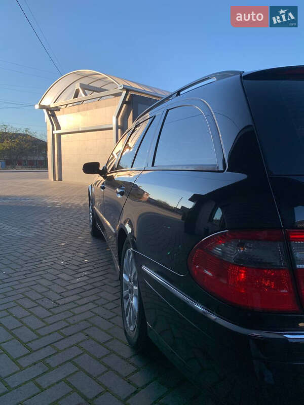 Универсал Mercedes-Benz E-Class 2006 в Сарнах