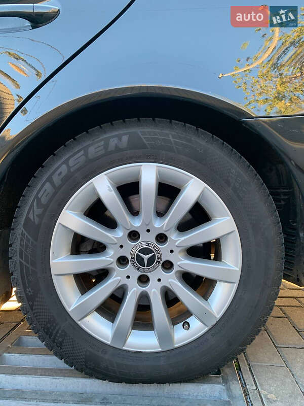 Универсал Mercedes-Benz E-Class 2006 в Сарнах