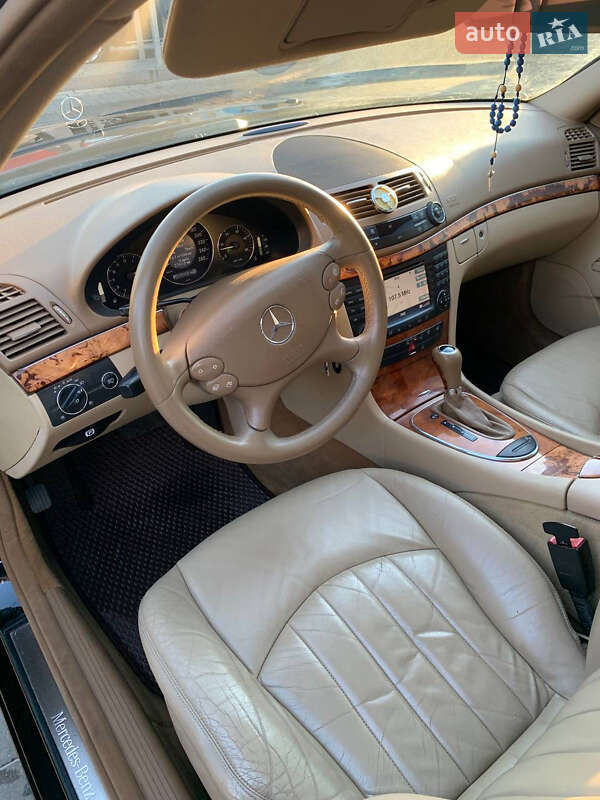 Универсал Mercedes-Benz E-Class 2006 в Сарнах