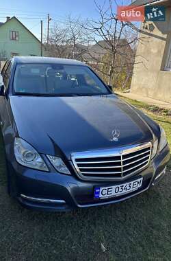Седан Mercedes-Benz E-Class 2010 в Черновцах