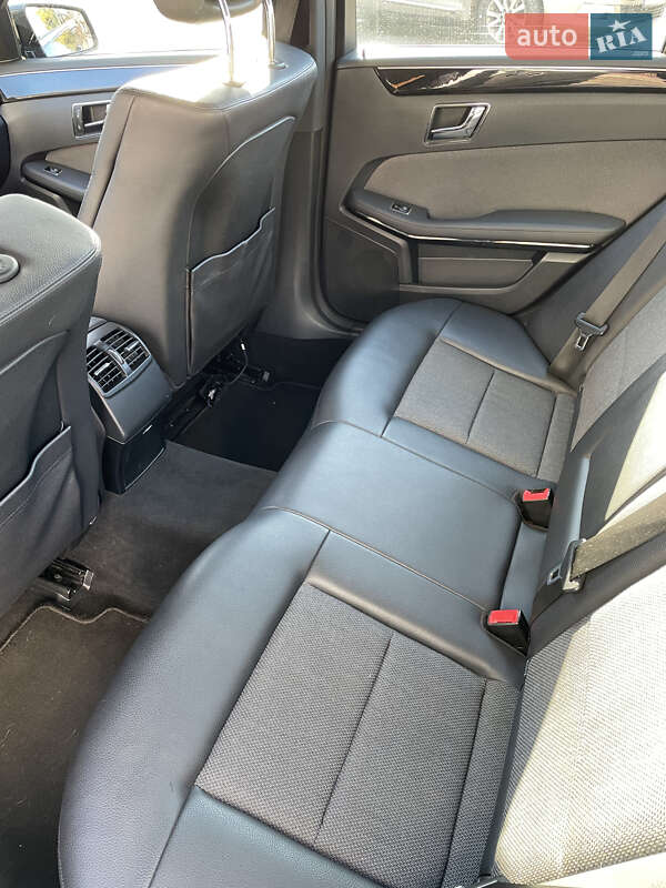 Седан Mercedes-Benz E-Class 2009 в Житомире