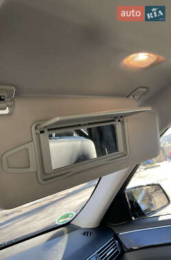 Седан Mercedes-Benz E-Class 2009 в 