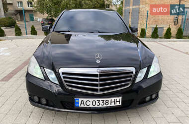 Седан Mercedes-Benz E-Class 2010 в Нововолынске