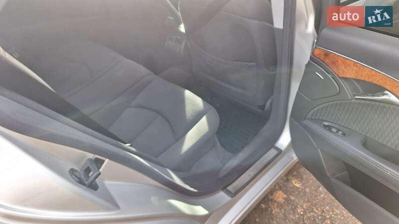 Седан Mercedes-Benz E-Class 2003 в Березанке фото 8 Седан Mercedes-Benz E-Class 2003 в Березанке