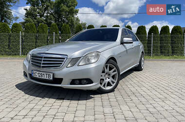 Седан Mercedes-Benz E-Class 2009 в Миколаєві