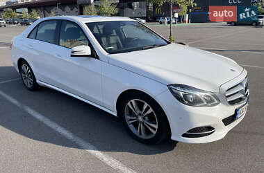 Седан Mercedes-Benz E-Class 2014 в Києві