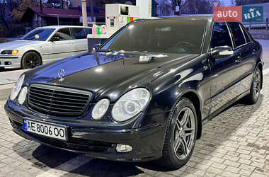 Седан Mercedes-Benz E-Class 2004 в Запорожье