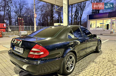 Седан Mercedes-Benz E-Class 2004 в Запорожье