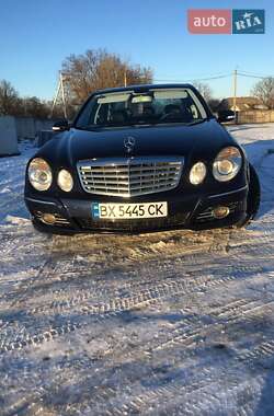 Седан Mercedes-Benz E-Class 2008 в Дунаевцах