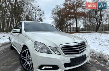 Седан Mercedes-Benz E-Class 2010 в Білій Церкві