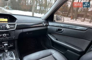 Седан Mercedes-Benz E-Class 2010 в Білій Церкві