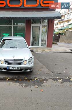 Седан Mercedes-Benz E-Class 2002 в Ізмаїлі