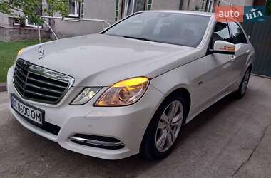 Седан Mercedes-Benz E-Class 2011 в Самборе