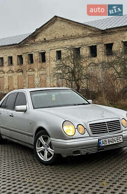 Седан Mercedes-Benz E-Class 1999 в Тульчине